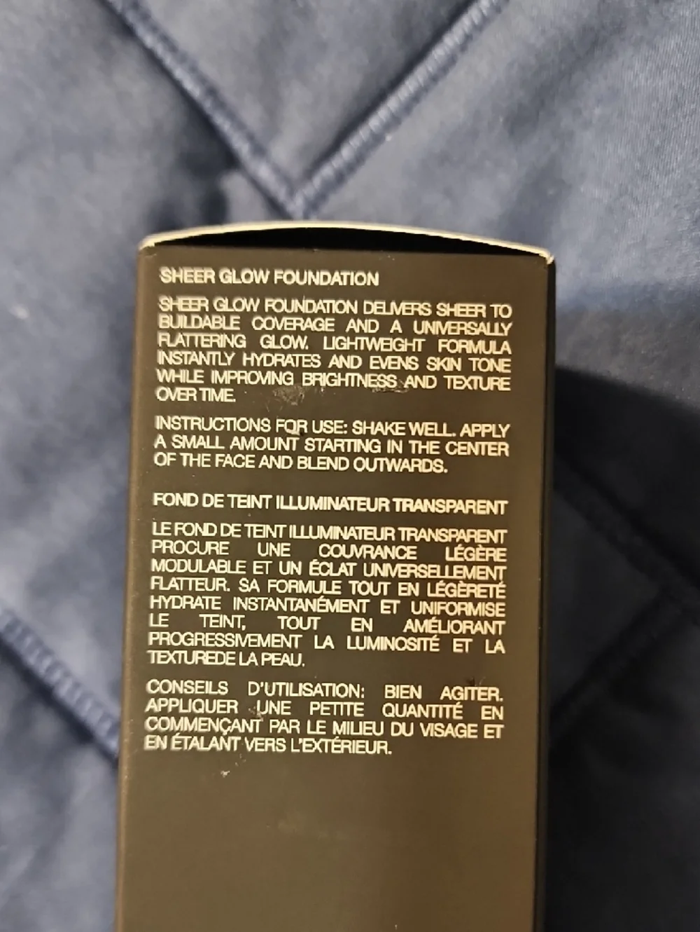 NARS Sheer Glow Foundation - Deep 2 New Caledonia - Picture 2 of 7